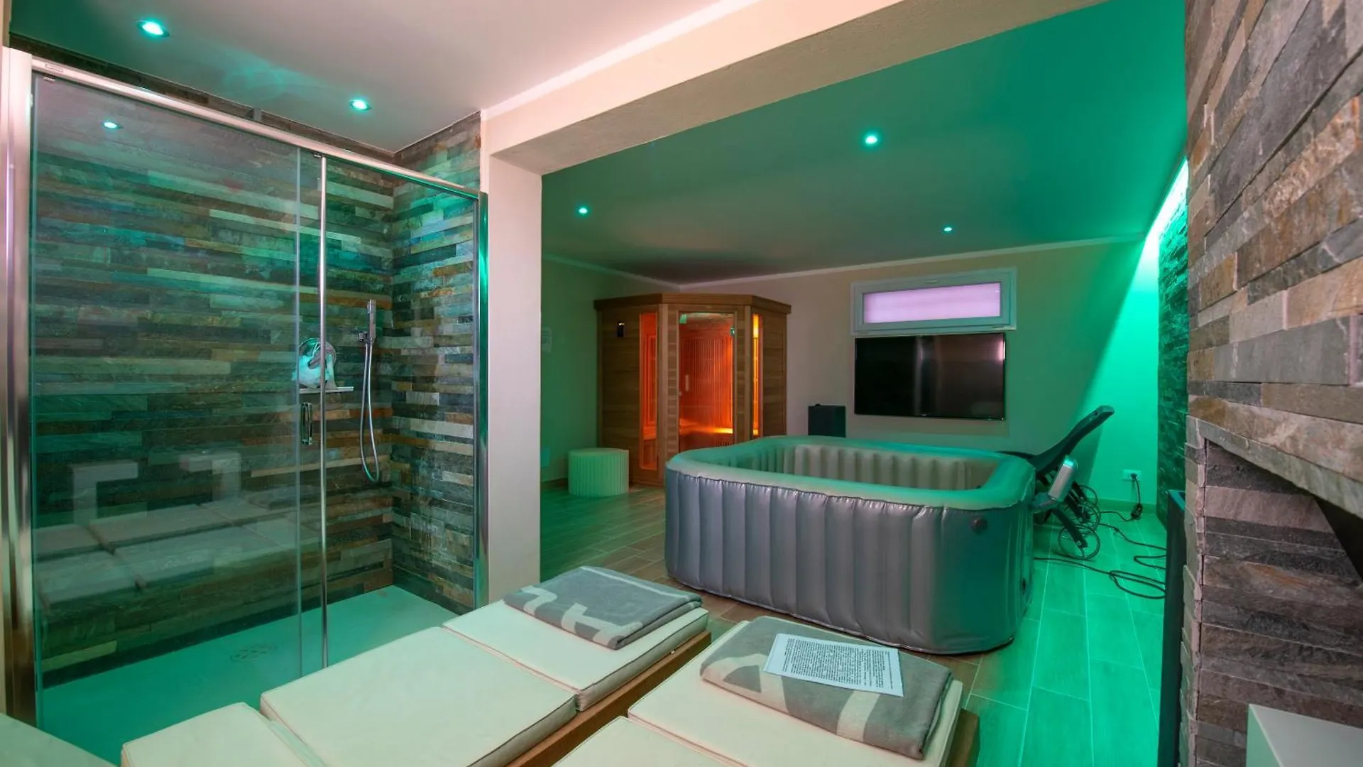 Villa Roberta Spa & Garden Vestenanova Italy
